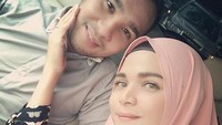 Enji eks suami Ayu Ting Ting menggugat cerai sang istri, Rosmanizar ke PA Jaktim. Dok. Instagram/rosmanizar_baskoro