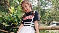 Selanjutnya ia minta agar netizen berhenti menghakiminya di dunia maya. Foto: Dok. Instagram/jennifercoppenreal20