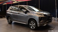 Nama itu terlihat jelas dari tampilan mobil di booth Mitsubishi di arena Gaikindo Indonesia International Auto Show (GIIAS). Jika Anda menyalakan mesin mobilnya, Xpander akan muncul di layar speedometernya. (dok. Mitsubishi).
