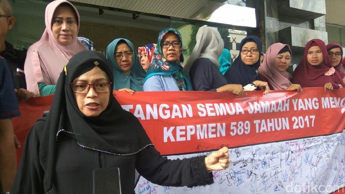 Agen Umrah Keberatan Bos First Travel Ditahan