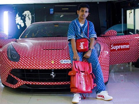Masih 15 Tahun, Anak Tajir Ini Punya Mobil Ferrari Bermotif Louis Vuitton
