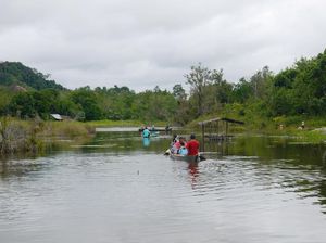 Kisah Danau Peninggalan Pangeran di Kalimantan Barat