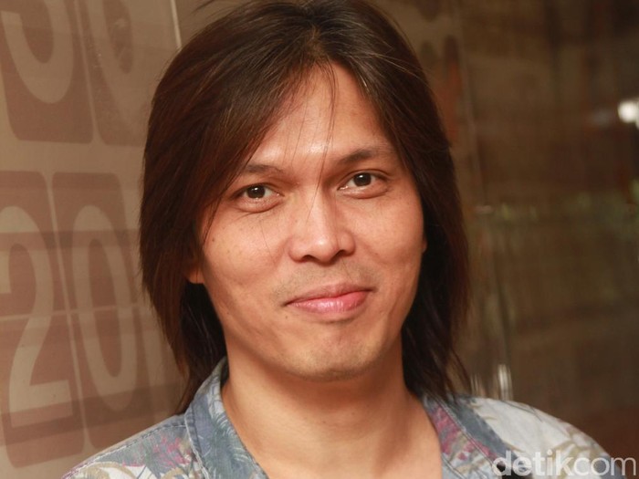 Ahmad Dhani Terjun ke Politik, Once: Dalam Hal Musik Dia Istimewa