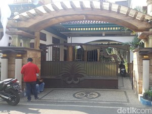 KPK Geledah Rumah Wali Kota Malang