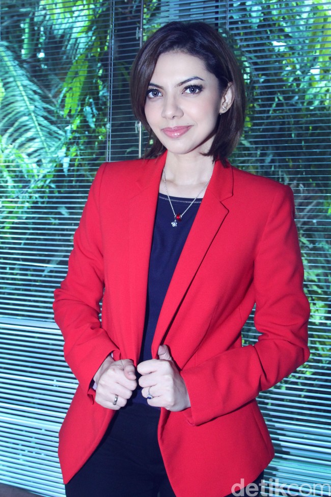 Sampai saat ini Najwa Shihab masih jadi perbincangan netizen karena keputusannya mengakhiri kariernya di Metro TV dan Mata Najwa. Berhembus kabar dia akan menjadi menteri. Foto: dok. Wolipop