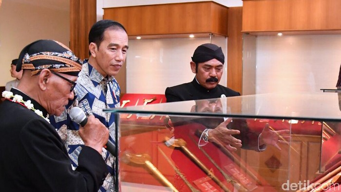 Presiden Jokowi resmikan Museum Keris Nusantara di Solo, Jawa Tengah.