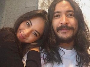 Natal Spesial Aurelie Moeremans dan Ello di Tempat Rehabilitasi