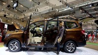 Mobil yang akan menantang Avanza cs tersebut dijual dengan harga mulai Rp 128,8 juta.