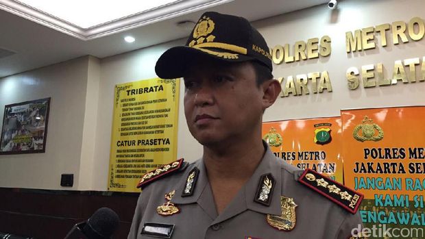 Ello Tersangka Kasus Ganja, Pengacara: Dia 'Pergi untuk Kembali'