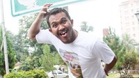 Bahkan Caisar menjadi bintang film bertajuk Jomblo Keep Smile. (Dok. detikHOT)