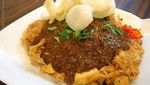 Bagaimana Kalau Siang Ini Jajan Ketoprak, Lotek dan Lengko Berbumbu Kacang?