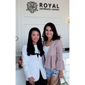 Foto: Adu Gaya Irish Bella & Angela Gilsha, Siapa Lebih Stylish?