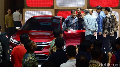 Wapres JK Tinjau Pameran GIIAS