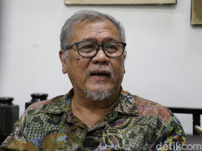 Nano Riantiarno dalam Kenangan