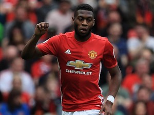 MU Pinjamkan Fosu-Mensah ke Crystal Palace