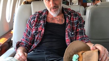 Namanya Gianluca Vacchi, kakek usia 50 tahun asal Italia yang menghebohkan Instagram. Foto: Instagram