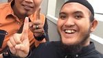 Momen Caisar Joget, Hijrah hingga Joget Lagi
