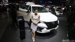 Foto: Bidadari-Bidadari GIIAS Bikin Cowok Klepek-klepek