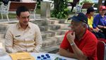 Gaya Menteri PUPR dan Zumi Zola Bahas Infrastruktur di Taman Rindang
