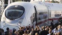 Siemens Velaro E/AVS 103 di Spanyol dengan kecepatan 349 km/jam. Salah satu kereta tercepat di Spanyol. (Chinadaily)