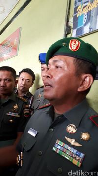 Komandan Korem 031 Wira Bima, Brigjen Abdul Karim / 