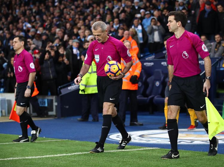 Inilah Para Wasit yang Bertugas di Pekan Pembuka Premier League