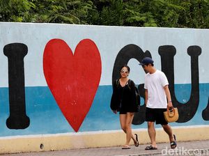 Kim Jong-Un Tunda Serangan Rudal, Warga Guam Senang