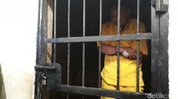 Serda Wira Sinaga disebut mengalami sakit jiwa. Dia juga kerap bertingkah aneh (Foto: Chaidir Anwar Tanjung/detikcom)