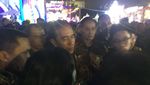 Pakai Kaus We The Fest, Jokowi Nonton Charli XCX