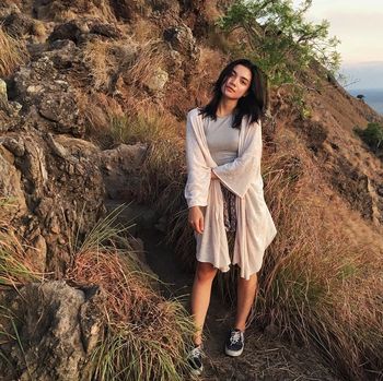 Foto: Adu Gaya Irish Bella & Angela Gilsha, Siapa Lebih Stylish?