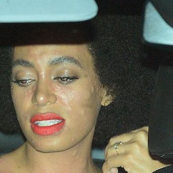 Viral, Foto Solange Knowles dengan Wajah Penuh Bentol
