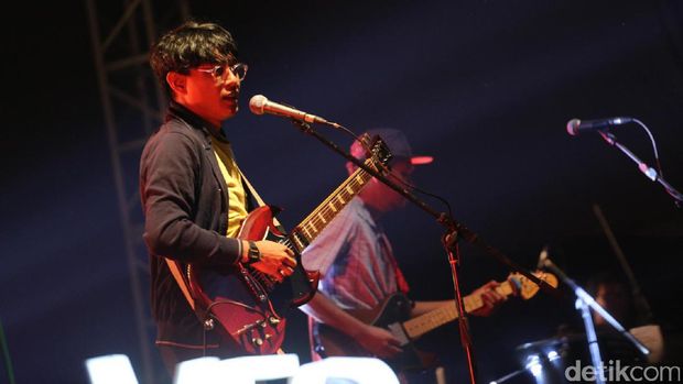 'Glorious Time' Buka Penampilan The Adams di We The Fest 2017