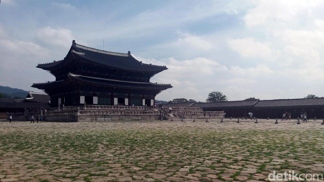 10 Hal Wajib Dilakukan Saat Wisata di Korea Selatan