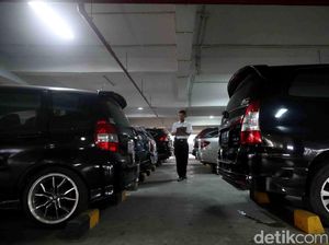 Aturan Beli Mobil Harus Ada Garasi Kalau Bisa Diperluas ke Luar Jakarta