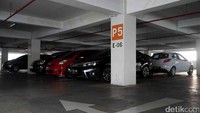 Saefullah juga mengatakan masih menunggu kelanjutan dari DPRD untuk membahas tarif parkir tersebut. Dia memperkirakan tarif parkir akan naik sekitar 10%.