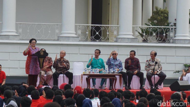 Moral Pancasila Menurut Megawati Soekarnoputri Moral Pancasila Menurut Megawati Soekarnoputri