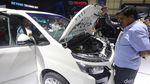 Foto : Toyota Voxy Semewah Alphard