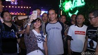 Presiden Joko Widodo juga meluangkan waktunya untuk hadir dalam festival tersebut. Foto: Hanif/detikHOT