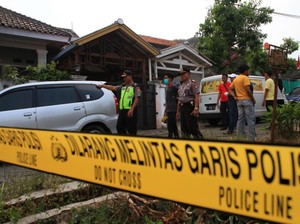 Densus 88 Tangkap Terduga Teroris Kampung Melayu di Jatinangor