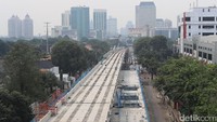 Pengerjaan proyek Mass Rapid Transit (MRT) Fase I dari Lebak Bulus ke Bundaran Hotel Indonesia (HI) sepanjang 15,7 km terus dikebut oleh PT MRT Jakarta. 