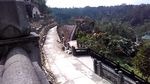 Foto: Gerbang Kebebasan Duniawi di Vihara Bodhigiri Blitar