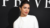 Priyanka Chopra sepertinya menjadi aktor yang memecahkan monotonnya Bollywood. Tak ada blink-blink lagi dalam penampilannya, tapi justru sebaliknya, ia mendobrak tradisi dalam perfilman India. Foto: Pascal Le Segretain/Getty Images