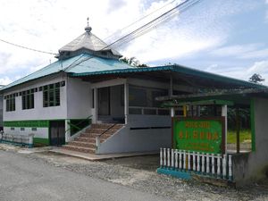 Melihat Masjid Tua di Wilayah Perbatasan