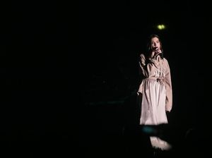 Pesan Anti Patah Hati Dua Lipa di We The Fest 2017