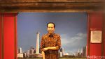Foto: Patung Jokowi di Hong Kong yang Pakai Batik