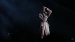 Dua Lipa yang Selalu Tebar Pesona