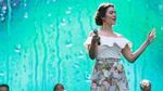Ditemani Hamish di WTF 2017, Raisa Penuh Bunga