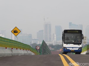TransJ Koridor 13 Berhenti di 6 Halte, Beroperasi hingga Pukul 19.00