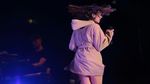 Dua Lipa yang Selalu Tebar Pesona