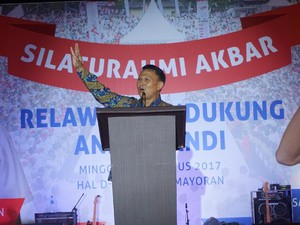 Mardani Minta Relawan Tak Rebutan Jatah Saat Anies-Sandi Memimpin